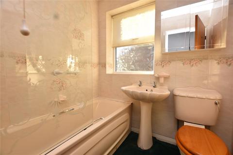4 Ashdown Way, Shaw, Oldham, OL2 7LZ
