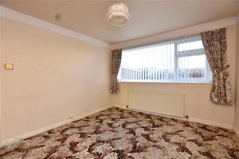 4 Ashdown Way, Shaw, Oldham, OL2 7LZ