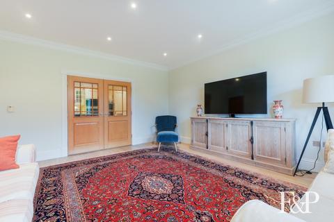 2 bedroom ground floor flat to rent - Drift Road, Winkfield, Windsor, Berkshire, SL4