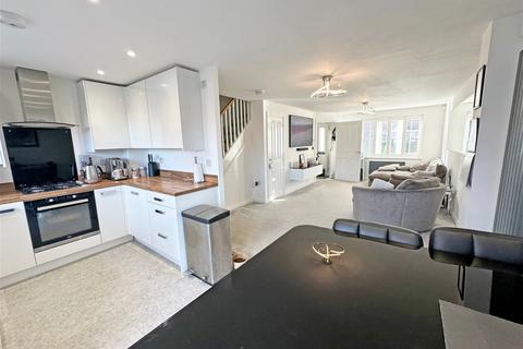 50 Linthurst Crescent, Redditch, B97 6SQ