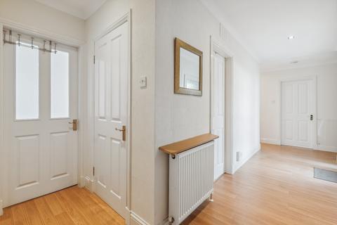 3 bedroom detached bungalow to rent - Roland Crescent, Newton Mearns, Glasgow, G77 5JT