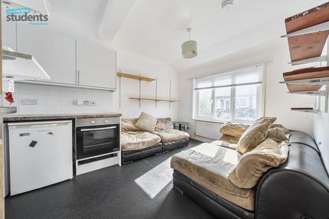 6 bedroom terraced house to rent, Mafeking Road, East Sussex BN2