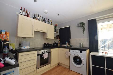 2 bedroom flat for sale, Grimshaw Lane, Middleton, Manchester, Greater Manchester, M24 2RG