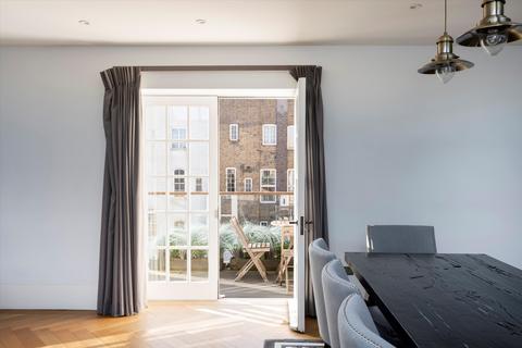 3 bedroom flat for sale, Bedford House, Bedford Street, Covent Garden, London, WC2E