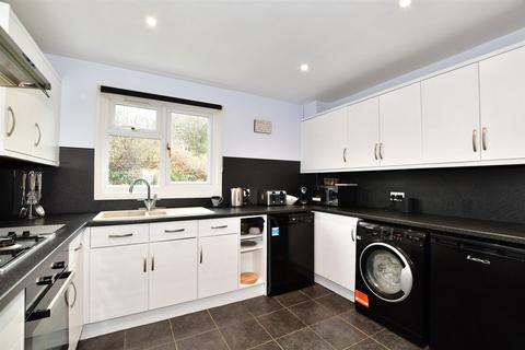 4 bedroom end of terrace house for sale - Coxcomb Walk, Crawley, West Sussex