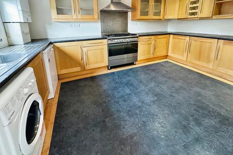 3 bedroom flat for sale, Palatine Road, Didsbury, Greater Manchester, M20