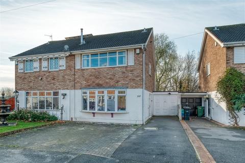 3 bedroom semi-detached house for sale, Albermarle Road, Kingswinford, DY6 8TA