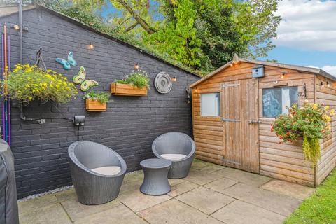 undefined, Pennylets Green, Stoke Poges SL2