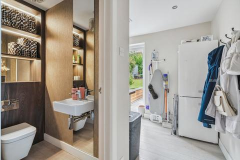 16 Stevenson Road, Hedgerley, Slough, SL2 3YE