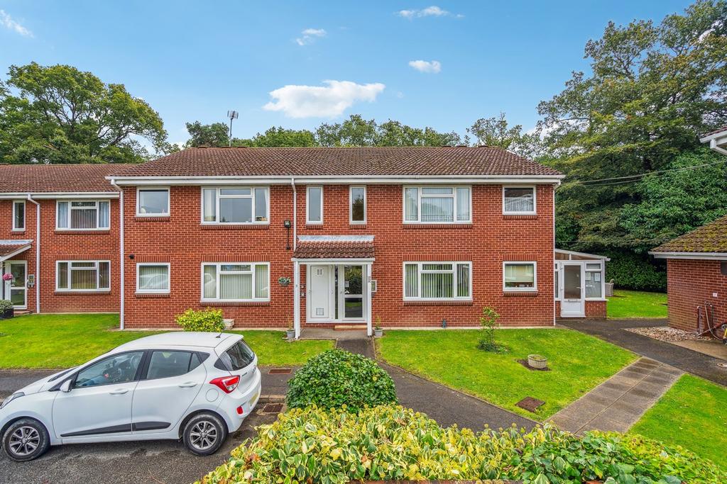 Langtons Meadow, Farnham Common SL2 2 bed retirement property for sale