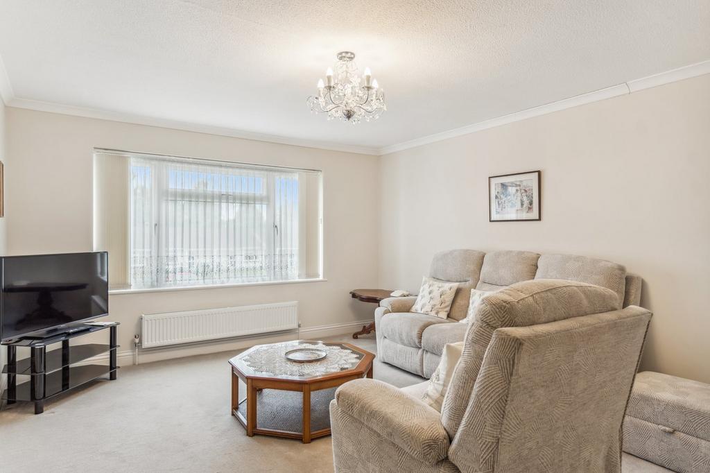 Langtons Meadow, Farnham Common SL2 2 bed retirement property for sale £195,000