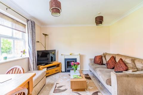 6 Baxter Close, Slough, SL1 2LT
