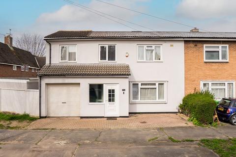 5 bedroom semi-detached house for sale - Cromwell Drive, Slough SL1
