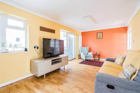 5 bedroom semi-detached house for sale - Cromwell Drive, Slough SL1