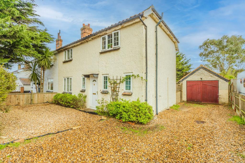 Weston Road, Norwich, NR6 3 bed semidetached house for sale £230,000