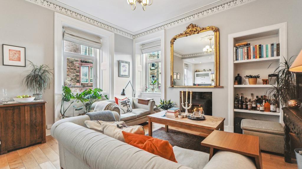 Old Castle Road, Flat 0/1, Cathcart, Glasgow, G44 5TF 2 bed flat for