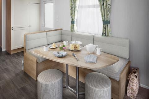 2 bedroom static caravan for sale - East Heslerton Malton