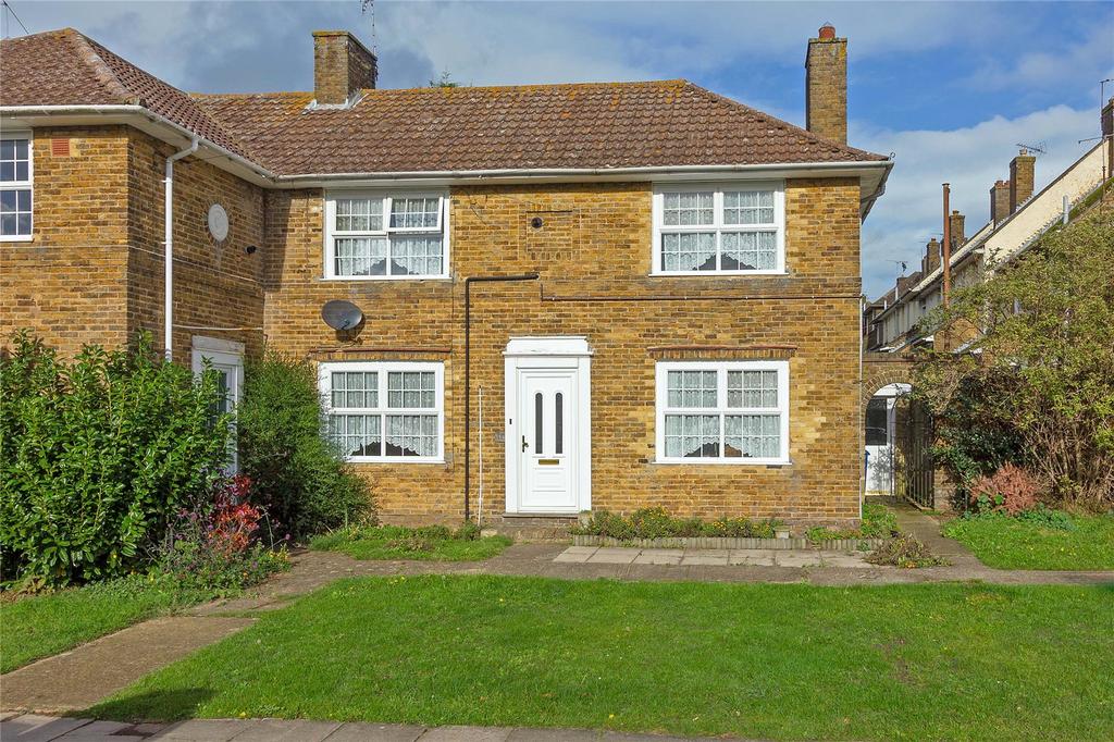 Grovehurst Avenue, Kemsley, Sittingbourne, Kent, ME10 3 bed semi