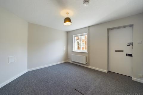 3 bedroom terraced house to rent - Maynewater Square, Bury St Edmunds, IP33