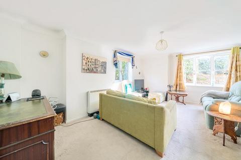 Flat 3, Paddock House Burleigh Road, Ascot, SL5 8FG