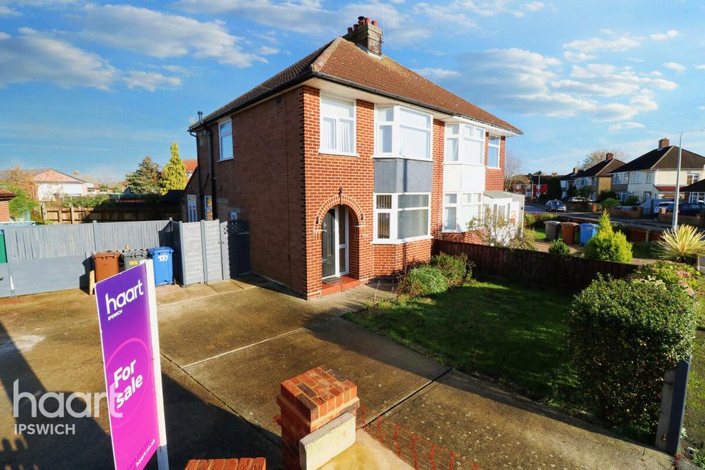 Mildmay Road, Ipswich 3 bed semidetached house for sale £260,000