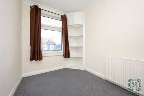 3 bedroom apartment to rent, Chingford Mount Road, London, E4