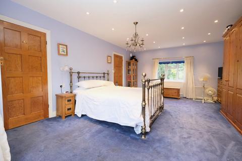 4 bedroom detached house for sale - Lovibonds Avenue, Orpington