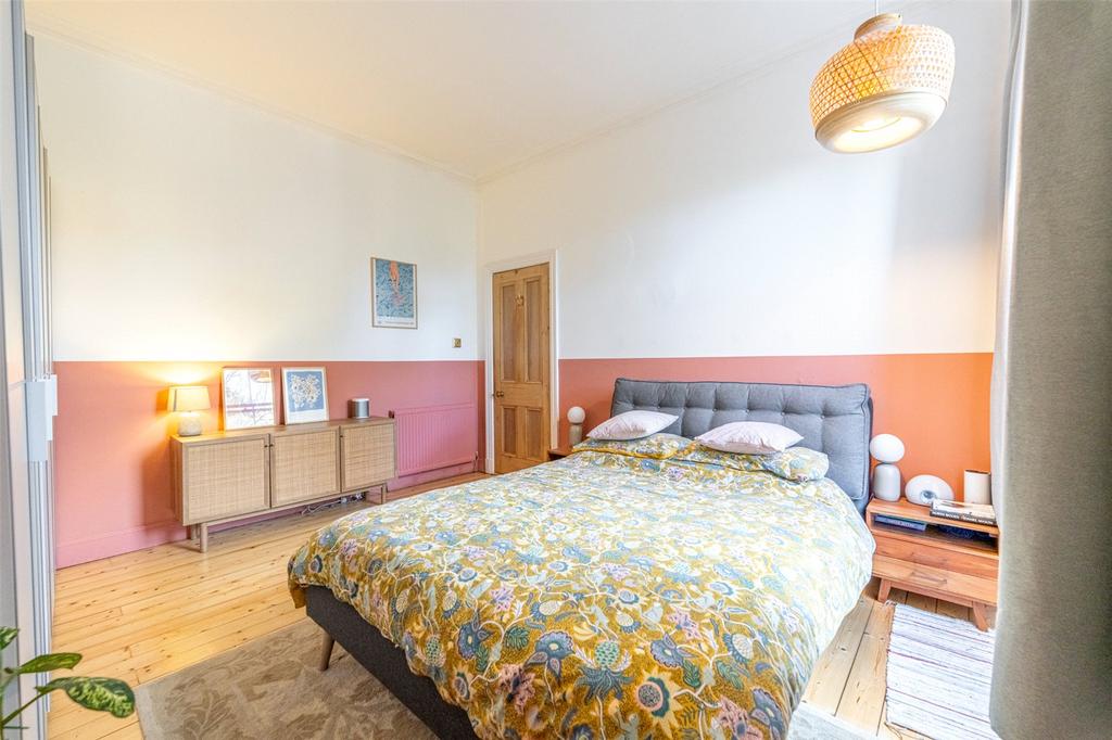 Bedroom 1 Alt