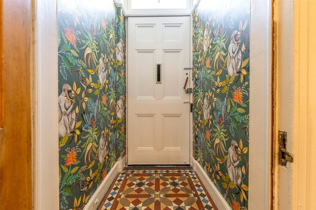 Ent Vestibule