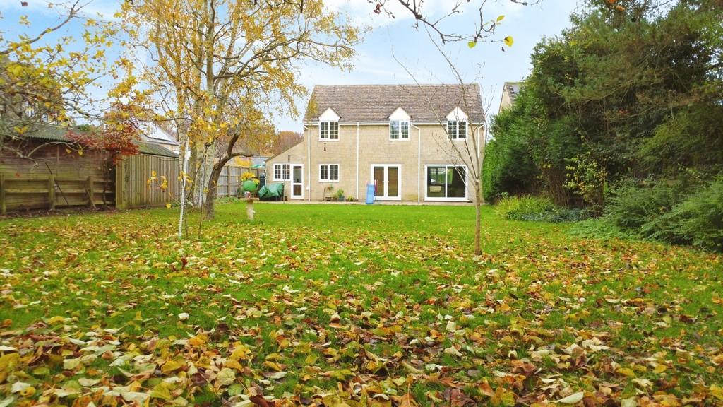 Silver Street, 5 bed detached house £750,000