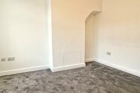 2 bedroom end of terrace house for sale, Fife Avenue, Chadderton, Oldham, Greater Manchester, OL9