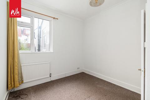 Ground Floor Flat, 90 Whippingham Road, Brighton, BN2 3PG