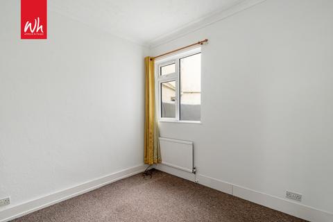 Ground Floor Flat, 90 Whippingham Road, Brighton, BN2 3PG