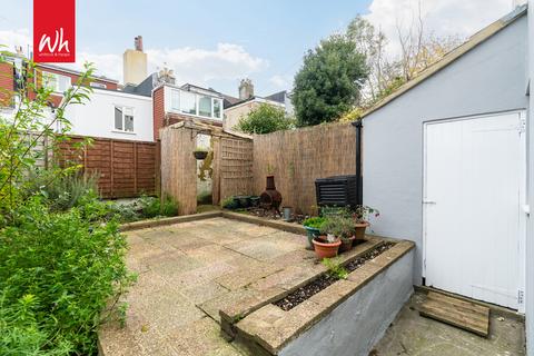 Ground Floor Flat, 90 Whippingham Road, Brighton, BN2 3PG