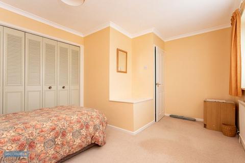 12 Rectory Road, Staplegrove, Taunton, TA2 6EL