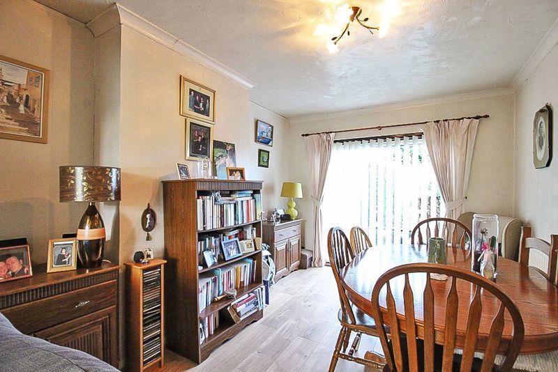 The Broadway, Dudley, DY1 3EJ 3 bed semidetached house for sale £250,000