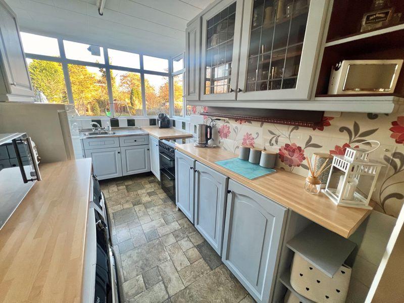 Peak House Road, Great Barr... 3 bed detached house £350,000