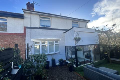 4 bedroom semi-detached house for sale, Southfield Road, Whickham, Newcastle upon Tyne, Tyne and wear, NE16 4RS