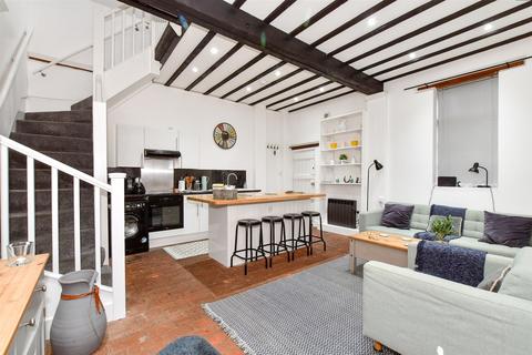 2 bedroom end of terrace house for sale, Tudor Road, Canterbury, Kent