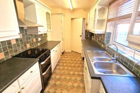 3 bedroom semi-detached house for sale - Nettlestone Hill, Seaview, Isle of Wight, PO34 5DP