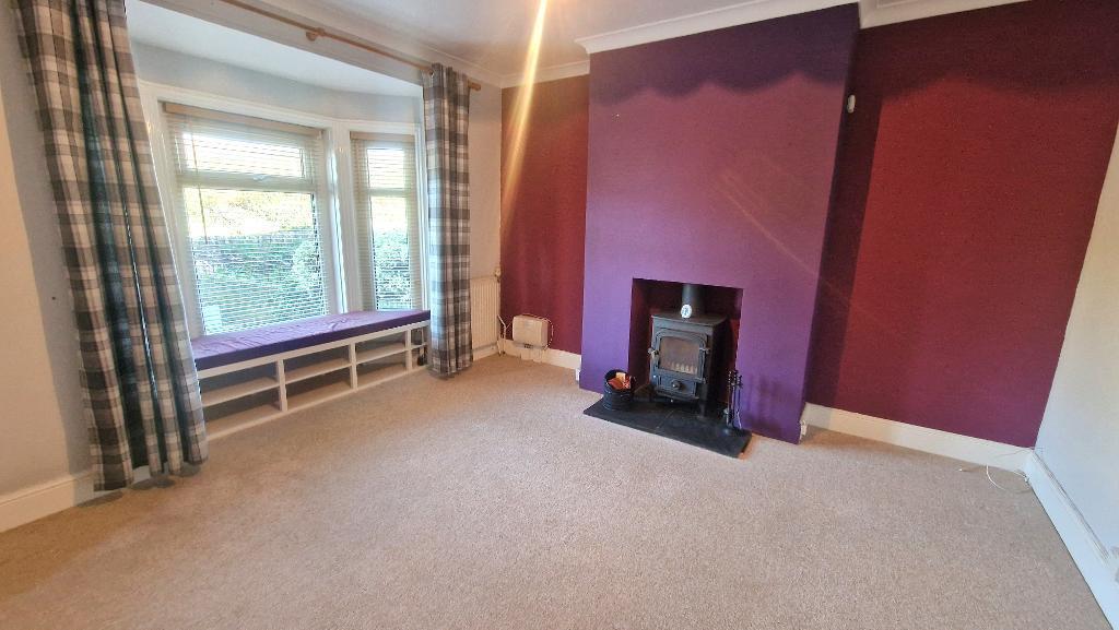 Nettlestone Hill, Seaview, Isle of Wight, PO34 5DP 3 bed semidetached