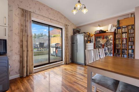 201 Buckhurst Avenue, Carshalton, SM5 1PD