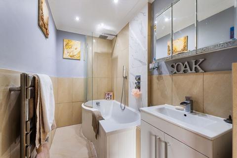 201 Buckhurst Avenue, Carshalton, SM5 1PD
