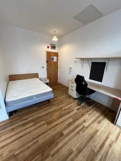 Studio to rent, Portland House, The Kingsway, City Centre, Swansea