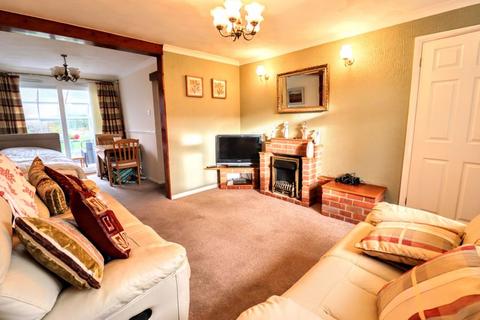 42 Chester Close, Bletchley, Milton Keynes, MK3 5JY