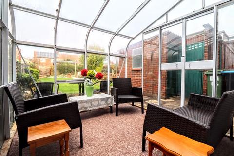 42 Chester Close, Bletchley, Milton Keynes, MK3 5JY