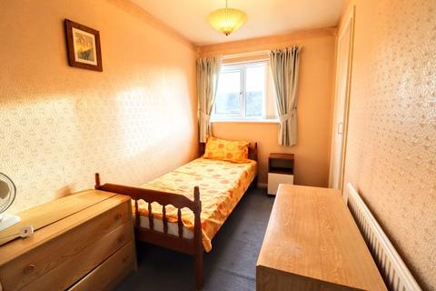42 Chester Close, Bletchley, Milton Keynes, MK3 5JY
