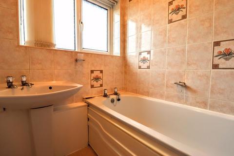 42 Chester Close, Bletchley, Milton Keynes, MK3 5JY