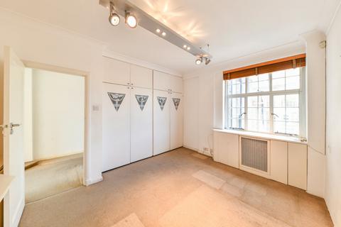 1 bedroom flat for sale, Donovan Court, 107 Drayton Gardens, Chelsea, London