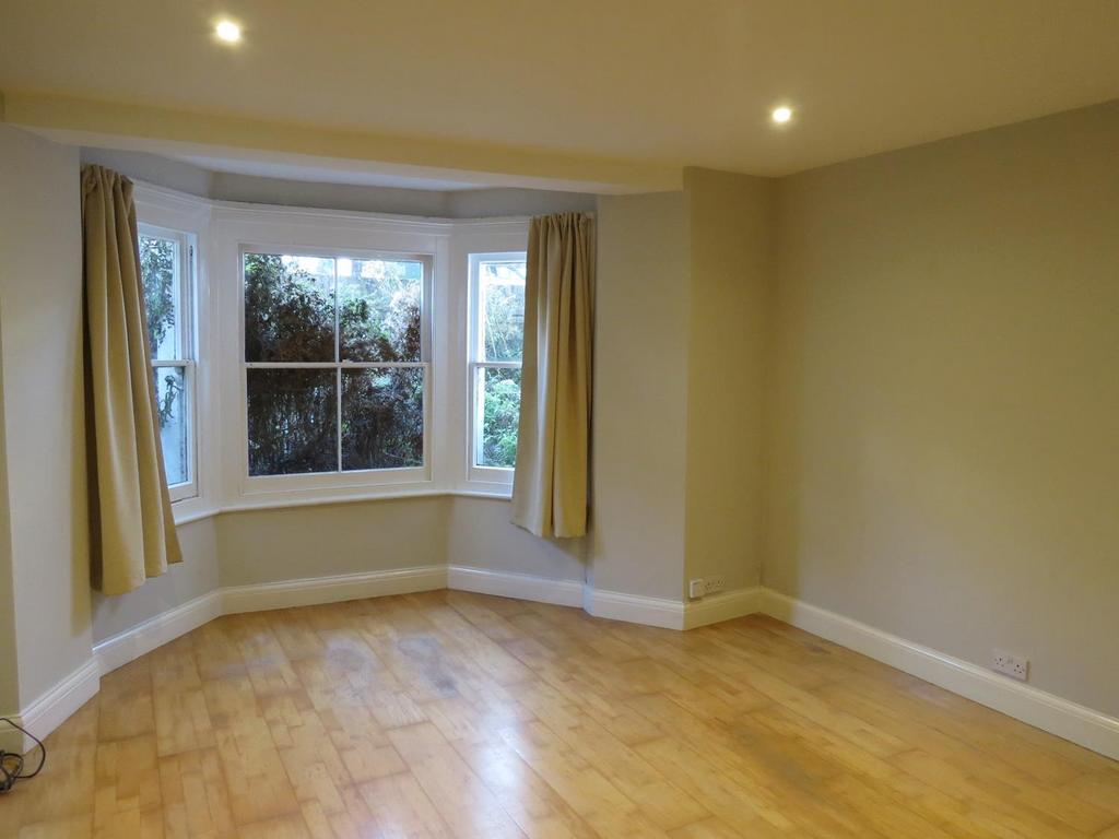 Colby Road, Crystal Palace, London, SE19 1 bed apartment £1,300 pcm